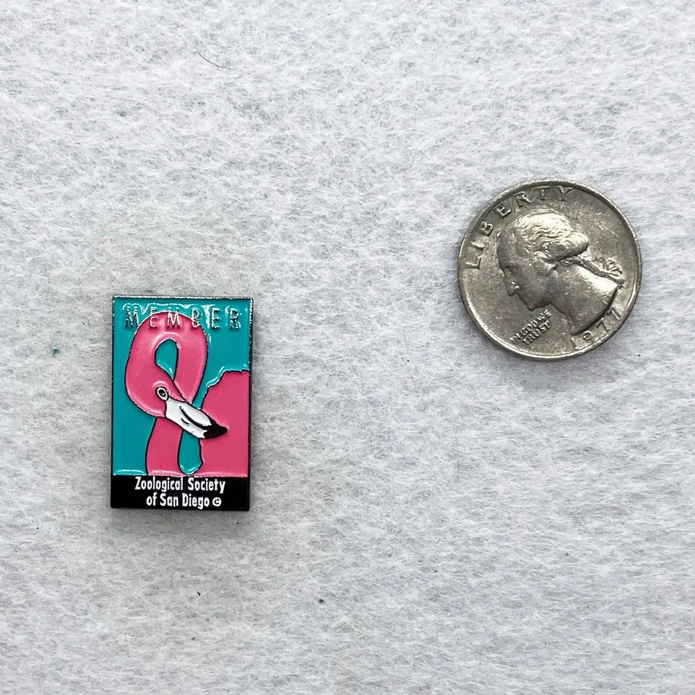 🔮 5/$25 Vintage Zoological‎ Society of San Diego Member Flamingo Pin